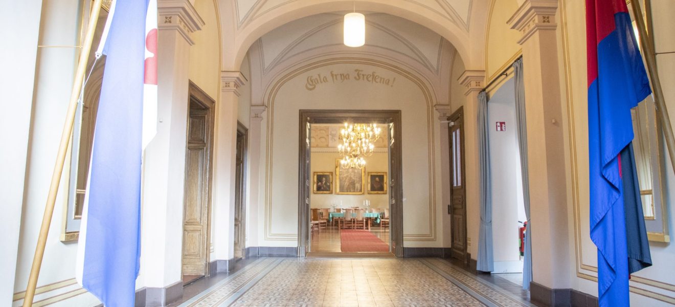 Blick in den Ständesaal der Ostfriesischen Landschaft