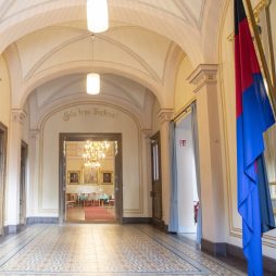Blick in den Ständesaal der Ostfriesischen Landschaft