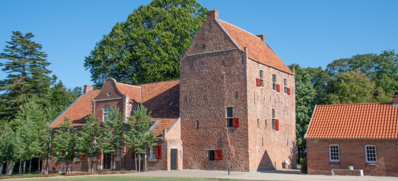 Steinhaus Bunderhee